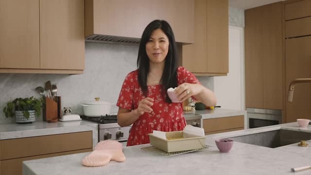 S01:E04 - Delectable Desserts: Cookie Edition