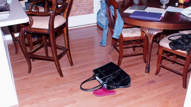 S01:E16 - The Cigarette Break