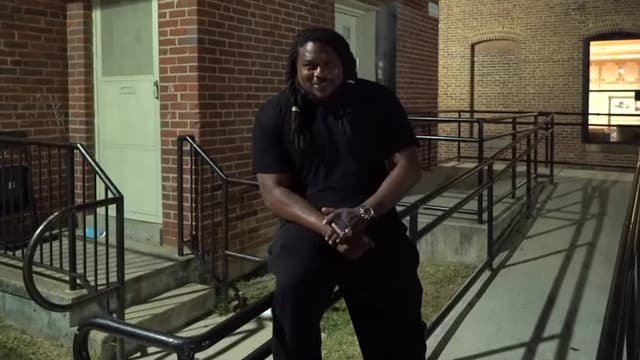 T01:C09 - S01:E09 - Let’s Get to Work