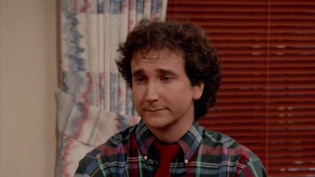 S03:E16 - Just Desserts