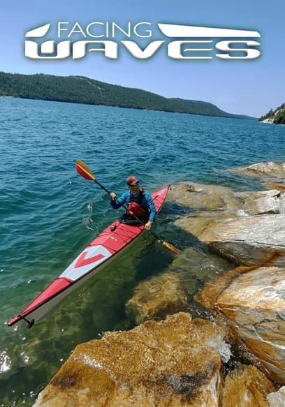 S08:E02 - Paddling the Petawawa River