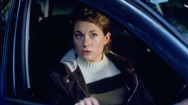 S05:E03 - Ring Out Your Dead