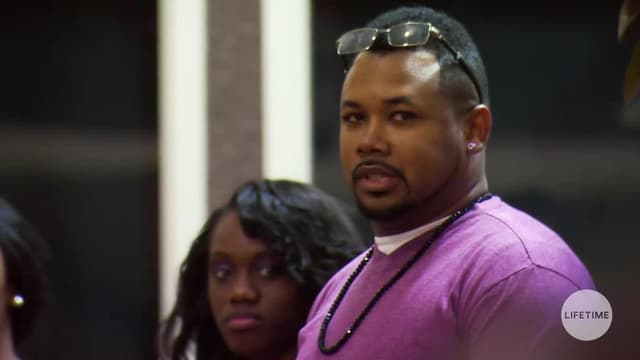 S01:E11 - Behind the Battles