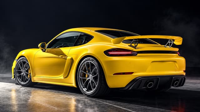 S01:E18 - Porsche or BMW: What Should Replace My M2?