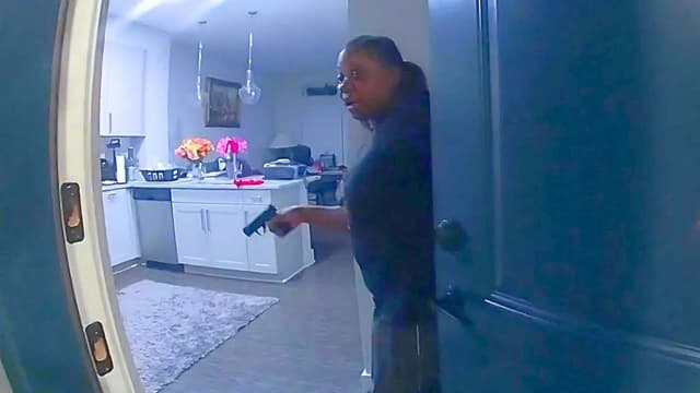 S01:E08 - Mother Stops 31-Year-Old Son From Moving Out