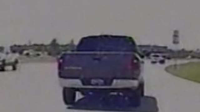 S03:E10 - Episode 10