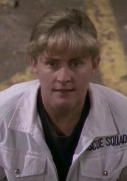 Watch Police Rescue S04:E19 - The Holliman Kid - Free TV Shows | Tubi