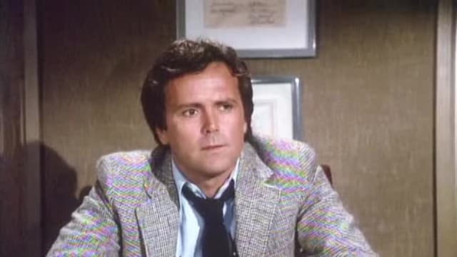 S06:E12 - Uncharted Territory