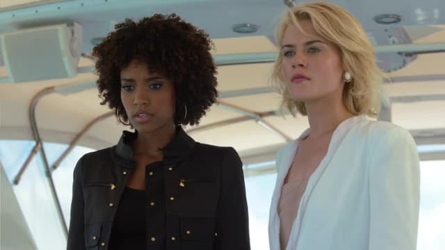 S01:E02 - Angels in Paradise