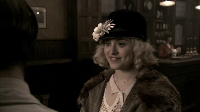 S01:E01 - The Midnight Bell: Bob's Story