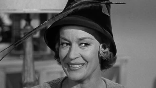 S01:E05 - Dorothy's New Client