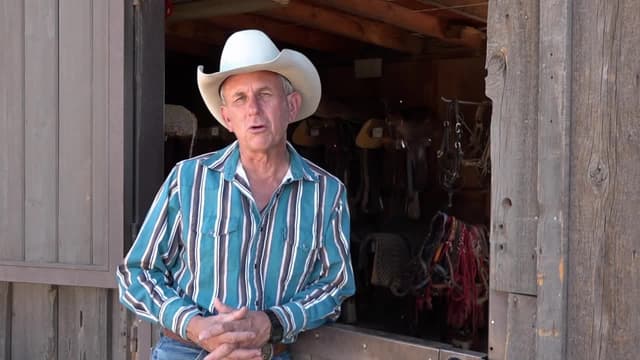 S03:E03 - A Desert Dude Ranch in Summer; Carver Family Cattle Drive