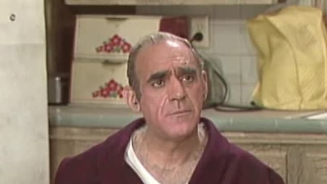 S01:E30 - Love Thy Neighbor