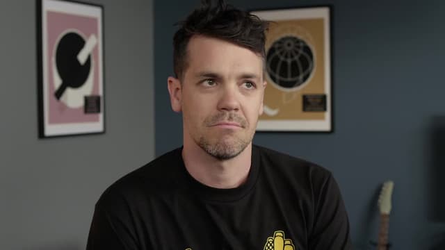 S01:E02 - The Awesome Wisdom of Sir Richard Branson