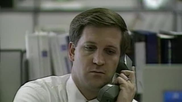 S01:E15 - The Gulf War: Steel Rain