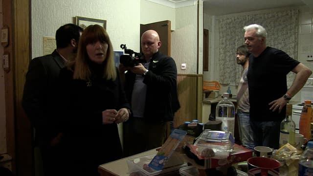 S18:E02 - 30 East Drive: Part 2