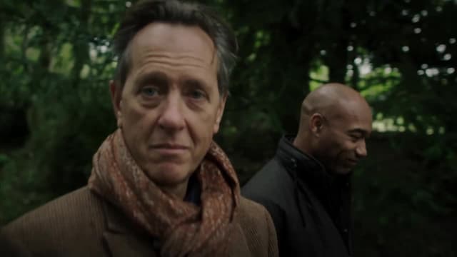 T01:C01 - S01:E01 - Richard E. Grant & Constable