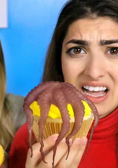 S01:E13 - Challenge - Slime Art / Leg Wax / Gross Cupcakes poster