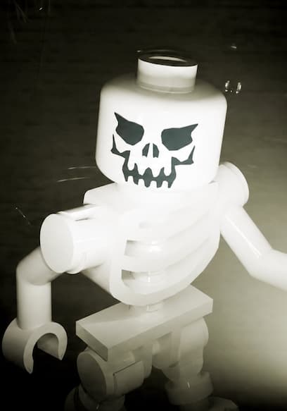 Affiche de S01:E09 - What if LEGO Made a Horror Game? + I Made a Horror Game in 24 HOURS