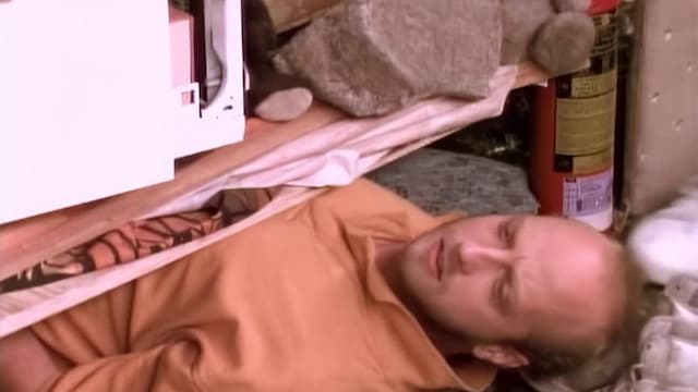 S01:E05 - Pile of Death