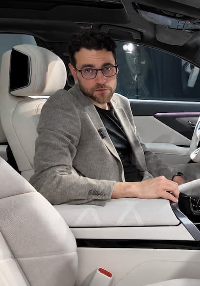 S01:E03 - BMW 7 Series Facelift: Inside the New Flagship poster