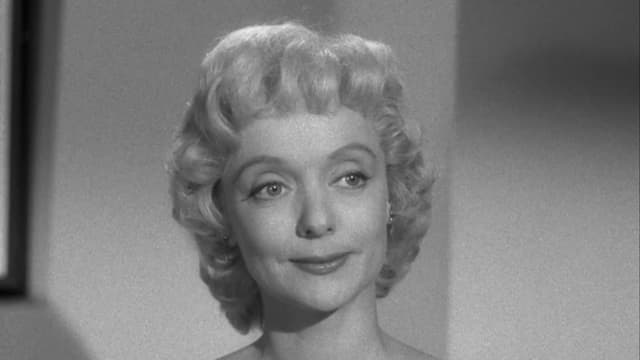 S01:E34 - The Case of the Gilded Lily