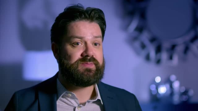 S03:E08 - Hovering Ring and Ocean Highway