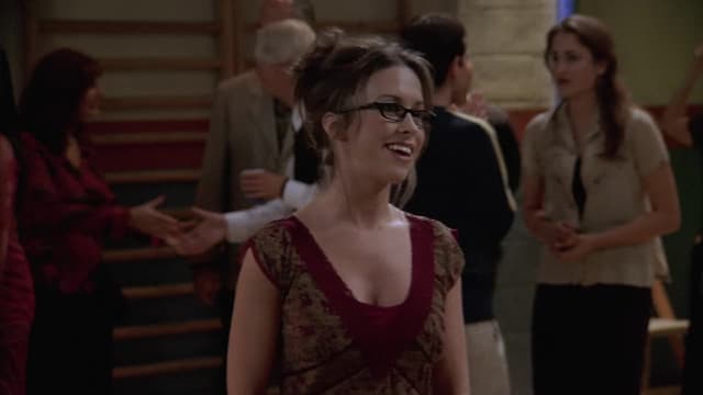 S08:E10 - Drew's Girl Friday