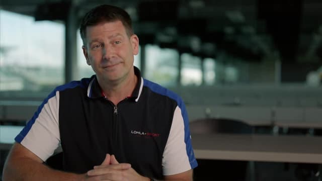 S01:E04 - Stay on Track