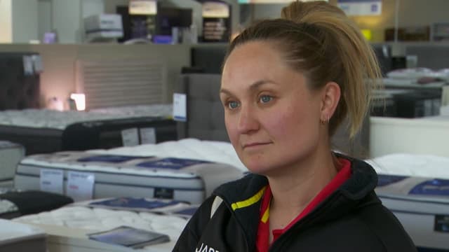 S14:E17 - Bedroom and Bathroom Week (Pt. 1)