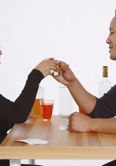 S01:E07 - Love at First Sip? poster