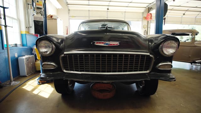 S01:E03 - Oddballs and Icons