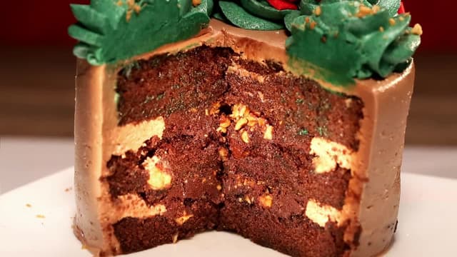 S07:E02 - Holiday Goodie Games