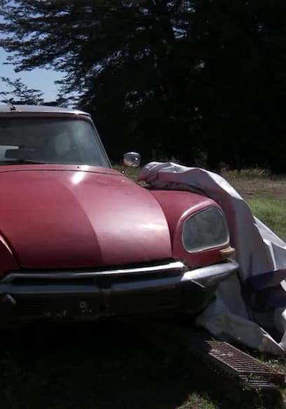 S01:E04 - Chrysler Royal, Morris Minor, Maserati GranTurismo MC Stradale poster