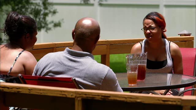 S02:E07 - Breaking Bad Girls