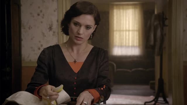 S04:E04 - The Damage Done
