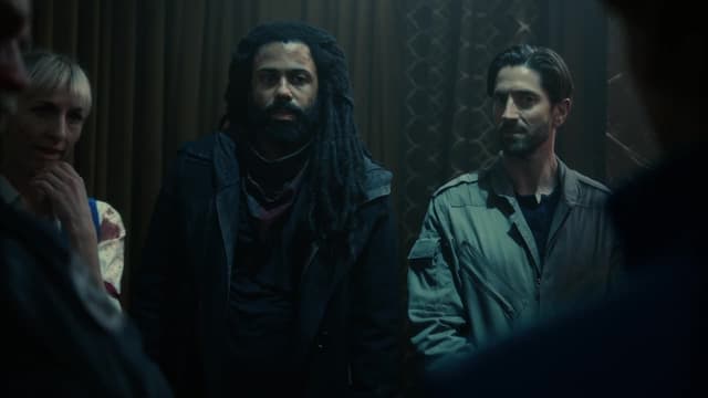 S02:E01 - The Time of Two Engines