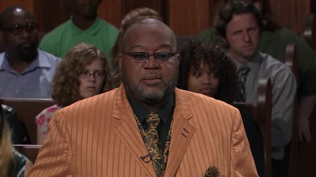 S02:E70 - Webster vs. House