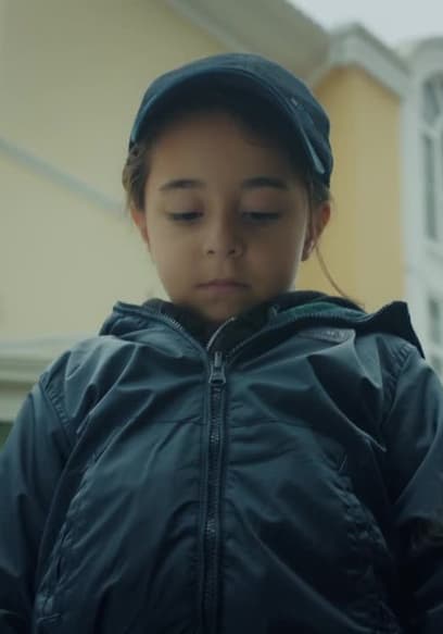 Affiche de S01:E03 - Una nueva identidad