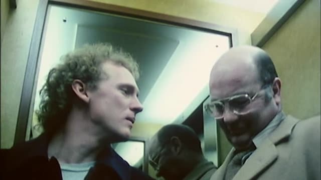 S02:E16 - The Man at the Top