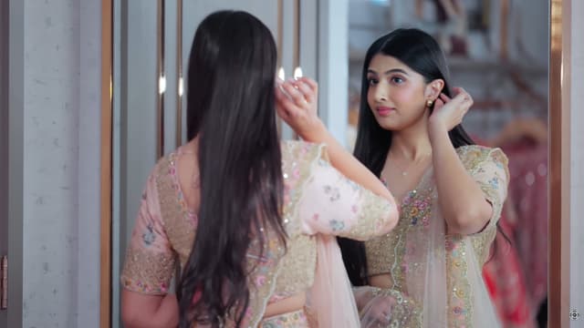 S06:E01 - A Bold Bride, a Firm Designer: Who Will Win This Fashion Battle?
