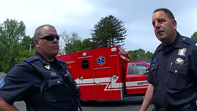 S01:E19 - Above the Law