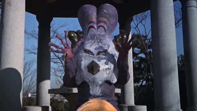 S01:E39 - Winter Horror Series/Twentieth Century Abominable Snowman