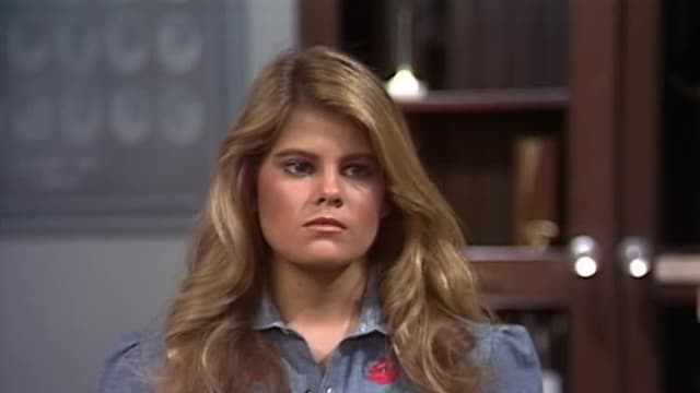 S02:E04 - Double Standard