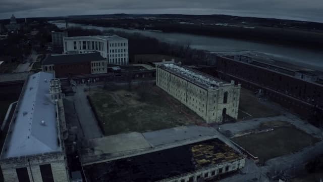 S03:E02 - Missouri State Penitentiary