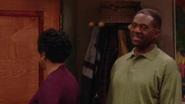 S02:E207 - The Courtship of Eddie's Mother