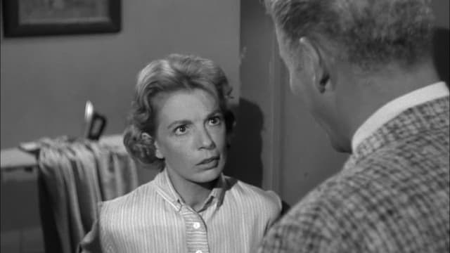 S03:E03 - The Case of the Garrulous Gambler