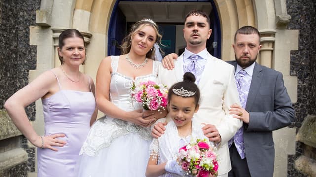 S03:E06 - The Wedding