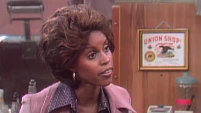 S01:E19 - Earl's Girls