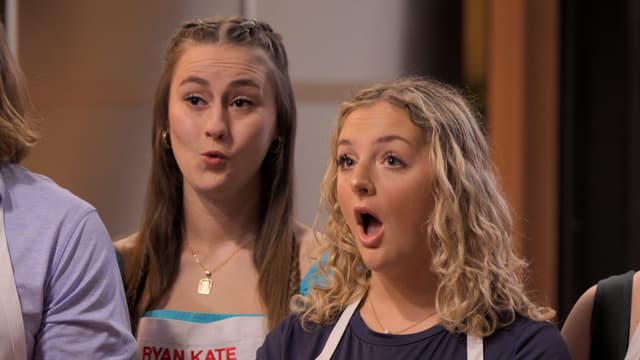 S15:E04 - Dinner Party Dish